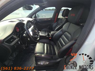 2017 Porsche Macan GTS   - Photo 3 - Jupiter, FL 33469