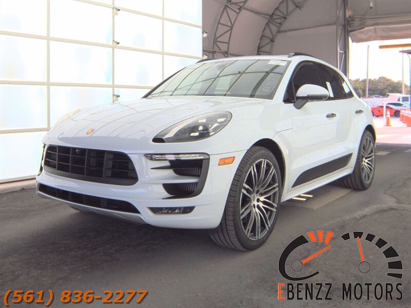 2017 Porsche Macan GTS  
