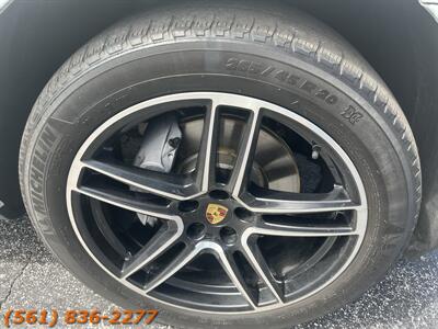 2020 Porsche Macan   - Photo 18 - Jupiter, FL 33469