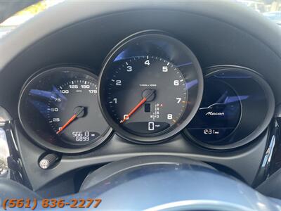 2020 Porsche Macan   - Photo 10 - Jupiter, FL 33469