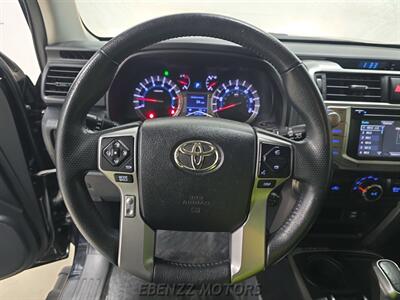 2019 Toyota 4Runner SR5   - Photo 10 - Jupiter, FL 33469