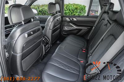 2024 BMW X5 M60i   - Photo 9 - Jupiter, FL 33469