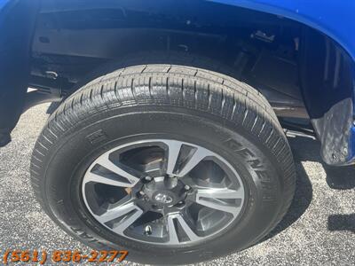 2017 Toyota Tacoma TRD Sport   - Photo 24 - Jupiter, FL 33469