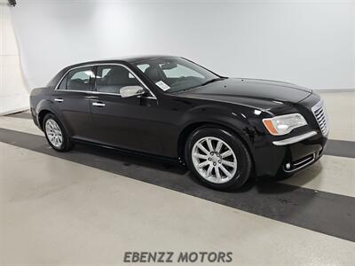 2012 Chrysler 300 Limited   - Photo 3 - Jupiter, FL 33469