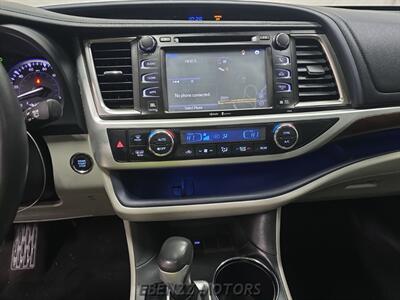 2014 Toyota Highlander Limited   - Photo 11 - Jupiter, FL 33469