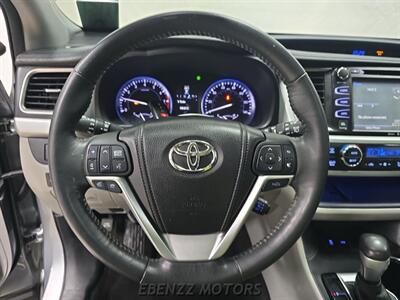 2014 Toyota Highlander Limited   - Photo 10 - Jupiter, FL 33469