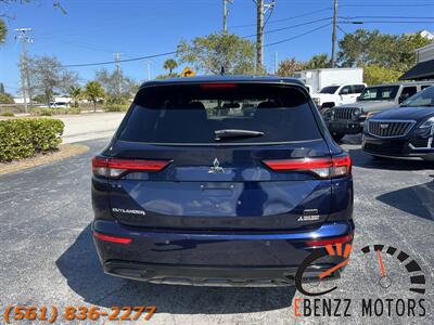 2023 Mitsubishi Outlander SE   - Photo 6 - Jupiter, FL 33469