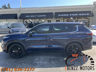 2023 Mitsubishi Outlander SE   - Photo 8 - Jupiter, FL 33469