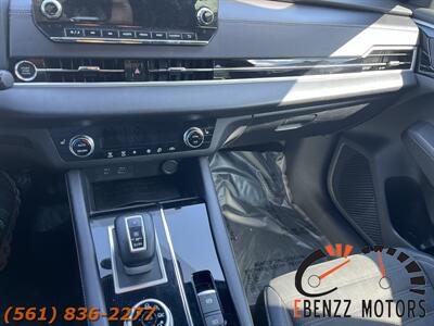 2023 Mitsubishi Outlander SE   - Photo 11 - Jupiter, FL 33469