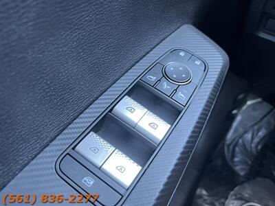 2023 Mitsubishi Outlander SE   - Photo 17 - Jupiter, FL 33469