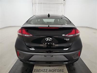 2022 Hyundai IONIQ Hybrid Blue   - Photo 5 - Jupiter, FL 33469