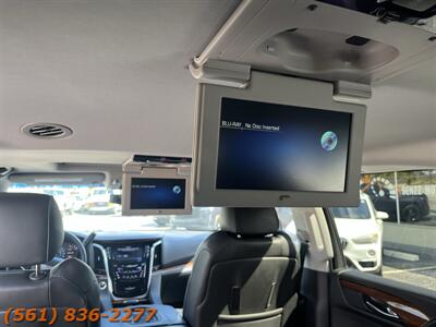 2019 Cadillac Escalade ESV Luxury   - Photo 20 - Jupiter, FL 33469