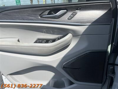 2022 Jeep Grand Cherokee L Overland   - Photo 16 - Jupiter, FL 33469