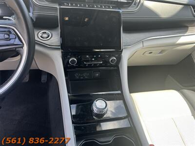 2022 Jeep Grand Cherokee L Overland   - Photo 13 - Jupiter, FL 33469