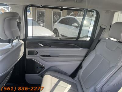 2022 Jeep Grand Cherokee L Overland   - Photo 18 - Jupiter, FL 33469