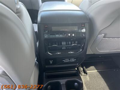 2022 Jeep Grand Cherokee L Overland   - Photo 20 - Jupiter, FL 33469