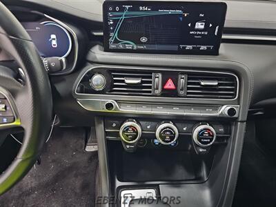 2023 Genesis G70 2.0T   - Photo 11 - Jupiter, FL 33469