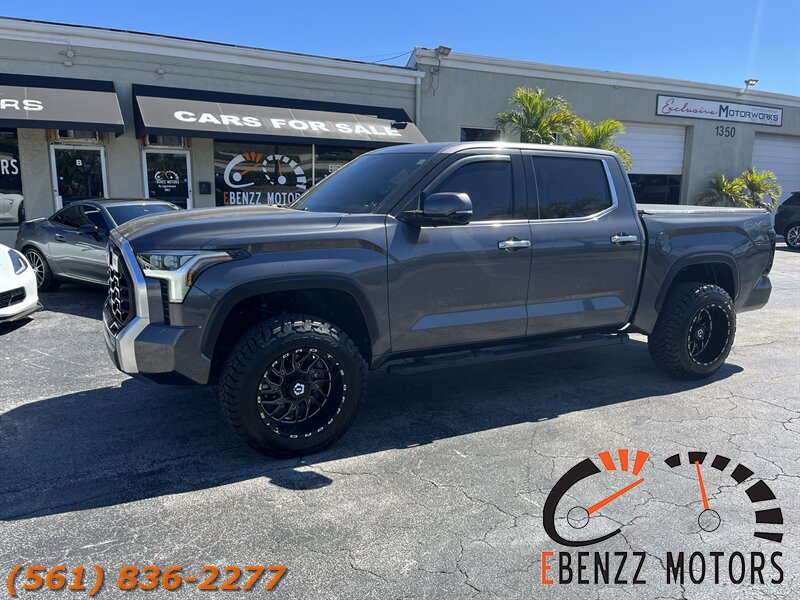 2022 Toyota Tundra Limited   - Photo 1 - Jupiter, FL 33469