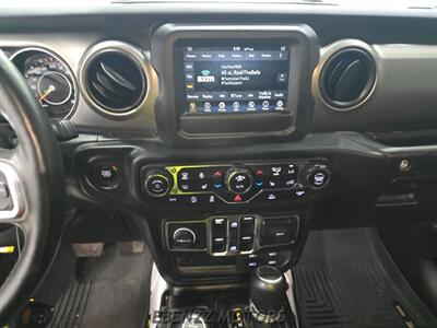 2020 Jeep Gladiator Sport   - Photo 11 - Jupiter, FL 33469