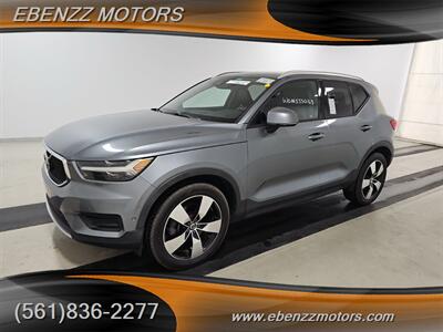 2019 Volvo XC40 T5 Momentum  