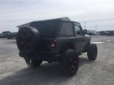 2021 Jeep Wrangler Rubicon   - Photo 3 - Terre Haute, IN 47802