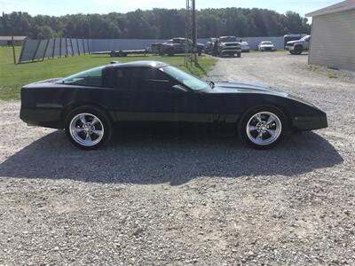 1987 Chevrolet Corvette   - Photo 2 - Terre Haute, IN 47802