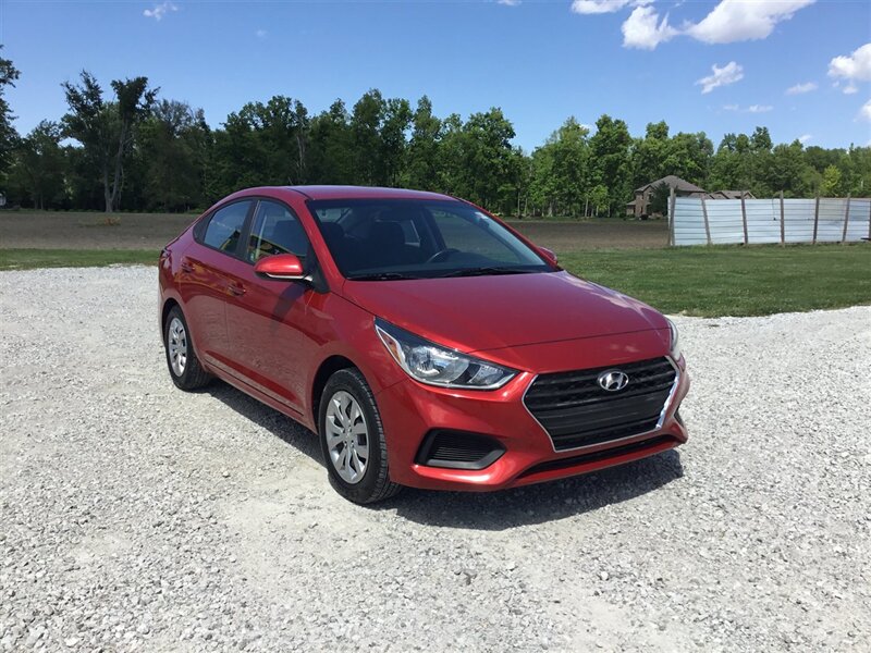 2018 Hyundai ACCENT SE   - Photo 1 - Terre Haute, IN 47802