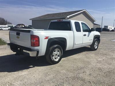 2013 Chevrolet Silverado 1500 LT   - Photo 3 - Terre Haute, IN 47802