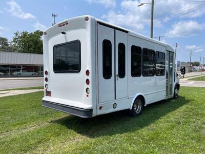 2016 Ford Transit 350 HD   - Photo 6 - Rushville, IN 46173