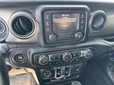2020 Jeep Gladiator Sport - Photo 11 - Rushville, IN 46173