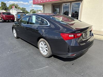 2023 Chevrolet Malibu LT   - Photo 8 - Rushville, IN 46173