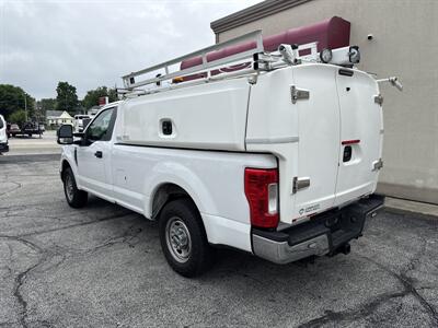2017 Ford F-250 Super Duty XL   - Photo 8 - Rushville, IN 46173