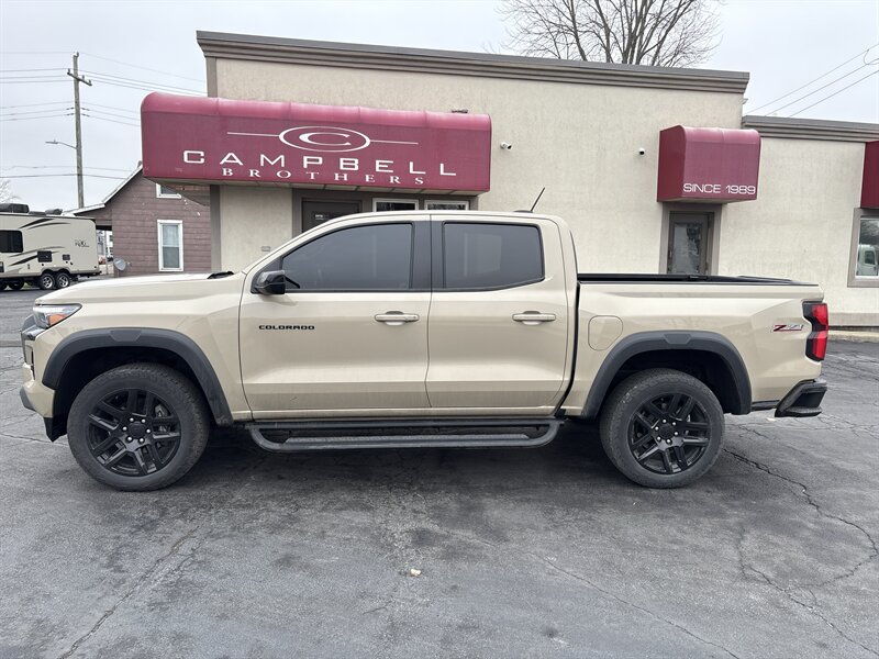 2024 Chevrolet Colorado Z71   - Photo 1 - Rushville, IN 46173