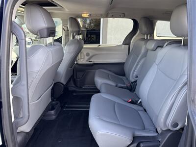 2024 Toyota Sienna XLE 8-Passenger   - Photo 11 - Rushville, IN 46173