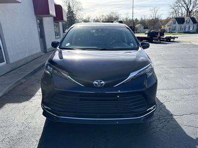 2024 Toyota Sienna XLE 8-Passenger   - Photo 3 - Rushville, IN 46173
