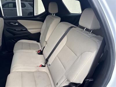 2022 Chevrolet Traverse LS   - Photo 9 - Rushville, IN 46173