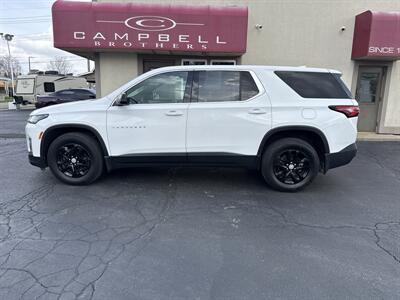 2022 Chevrolet Traverse LS   - Photo 2 - Rushville, IN 46173