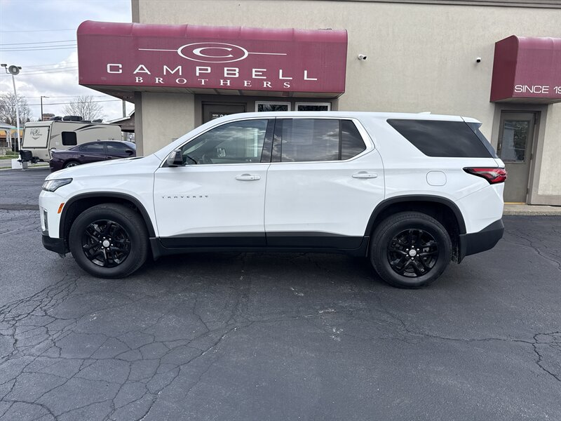 2022 Chevrolet Traverse LS  