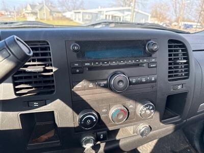 2014 Chevrolet Silverado 2500HD LT   - Photo 16 - Rushville, IN 46173