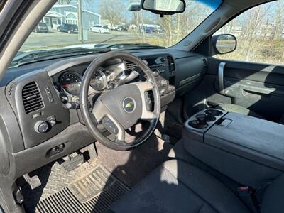 2014 Chevrolet Silverado 2500HD LT   - Photo 15 - Rushville, IN 46173