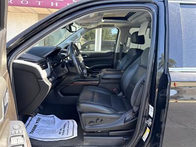 2020 GMC Yukon SLT   - Photo 8 - Rushville, IN 46173