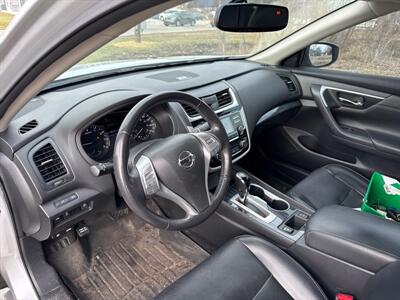 2018 Nissan Altima 2.5 SL   - Photo 10 - Rushville, IN 46173