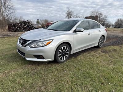 2018 Nissan Altima 2.5 SL   - Photo 2 - Rushville, IN 46173