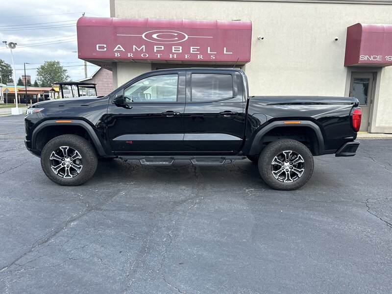 2025 GMC Canyon AT4  