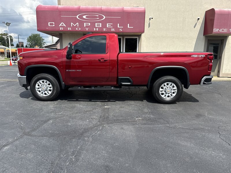 2022 Chevrolet Silverado 2500 LT   - Photo 1 - Rushville, IN 46173