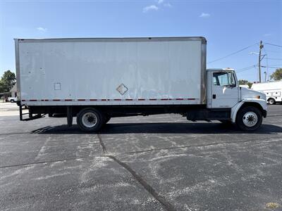 1999 Freightliner FL70   - Photo 5 - Rushville, IN 46173