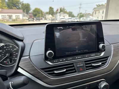 2023 Nissan Altima 2.5 SV   - Photo 12 - Rushville, IN 46173
