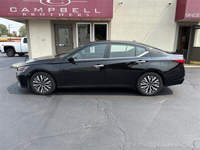 2023 Nissan Altima 2.5 SV   - Photo 1 - Rushville, IN 46173
