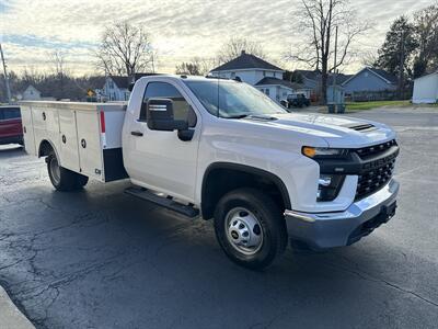 2021 Chevrolet Silverado 3500HD CC Work Truck - Photo 4 - Rushville, IN 46173