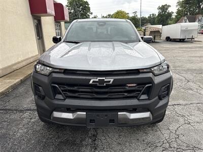 2023 Chevrolet Colorado Trail Boss   - Photo 3 - Rushville, IN 46173